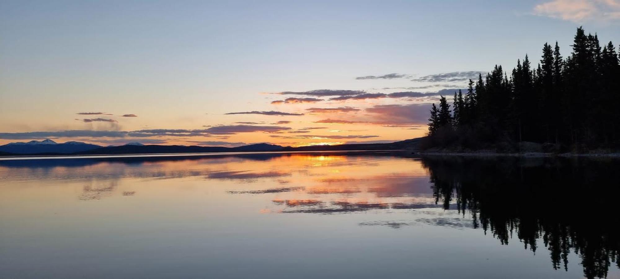 Little Atlin Lodge Tagish Bagian luar foto
