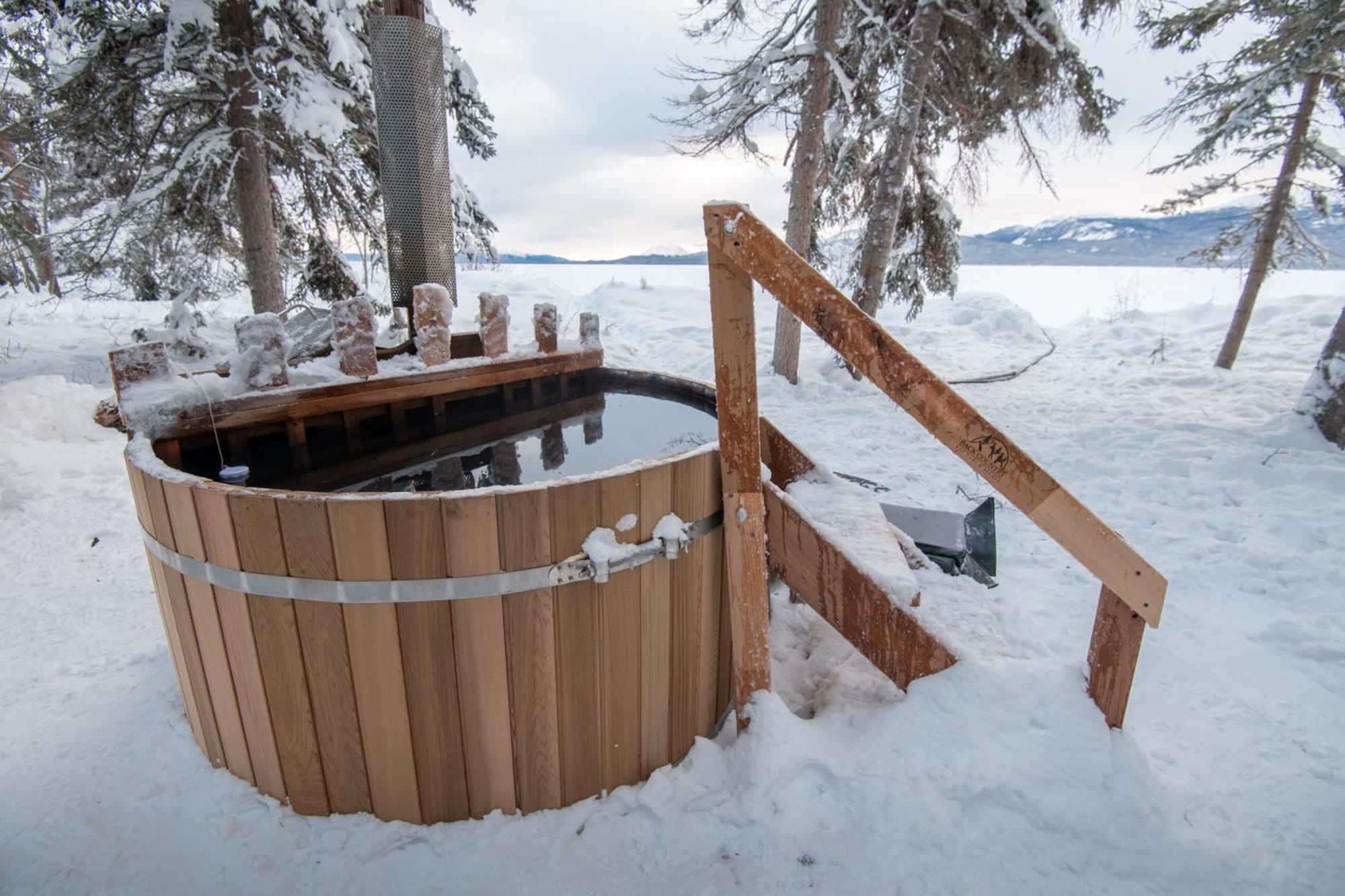 Little Atlin Lodge Tagish Bagian luar foto